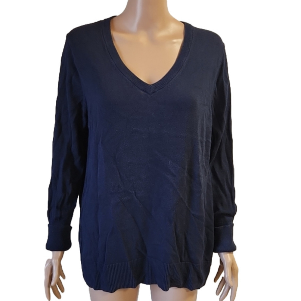 𝅺Crown and ivy long sleeve sweater (code-G070)